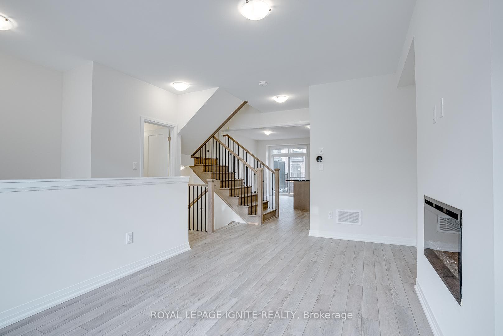 2709 Peter Matthews Drive photo 11