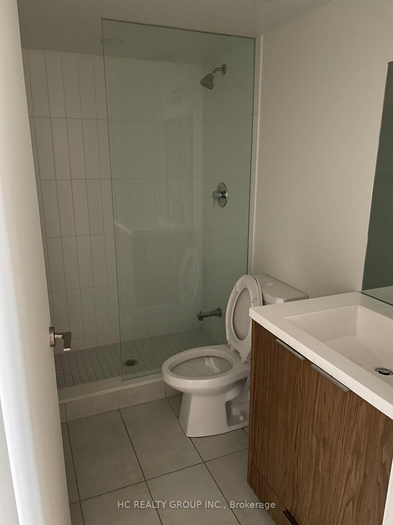 60 Shuter Street Unit 2507 photo 6