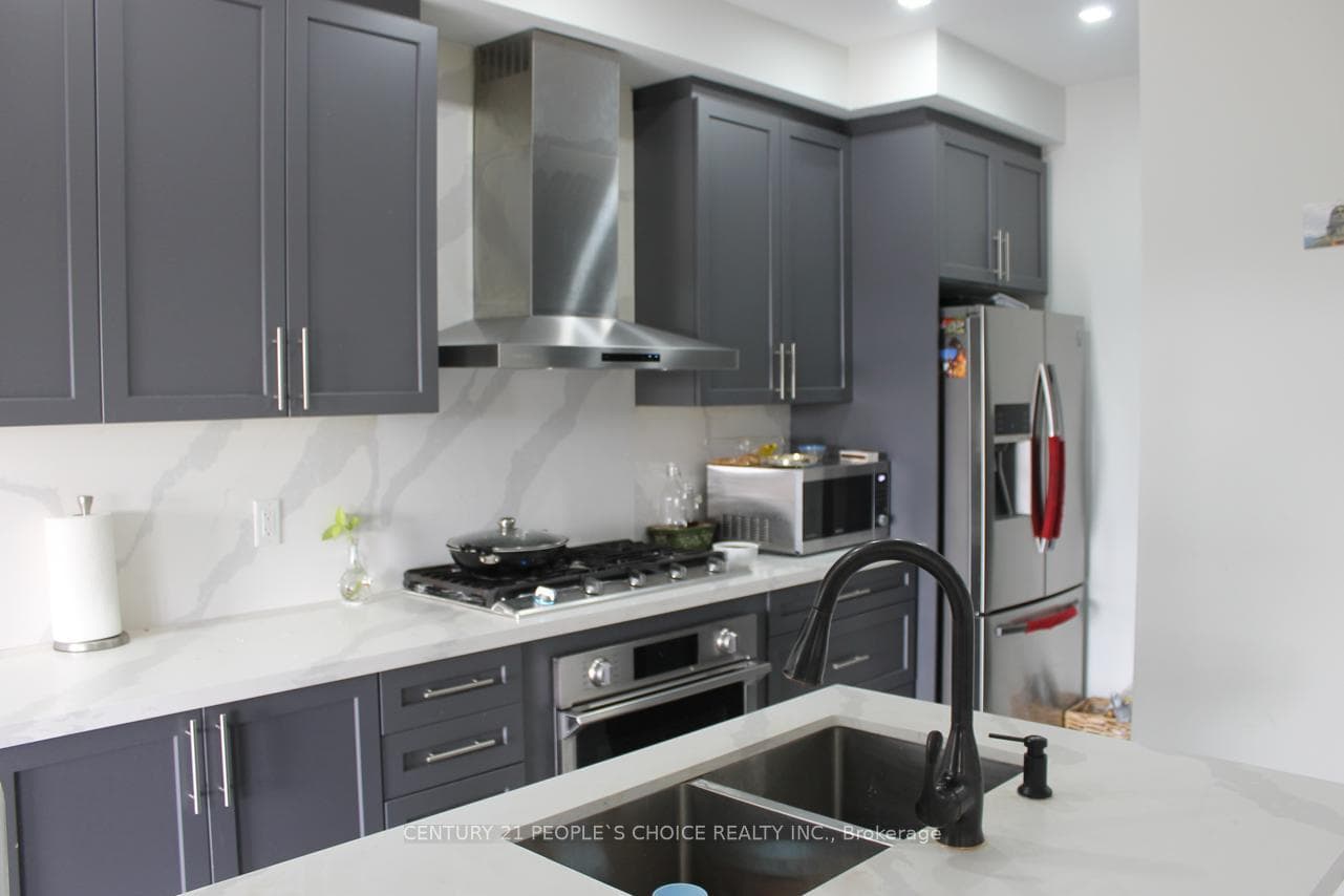 33 Dalbeattie Drive photo 17