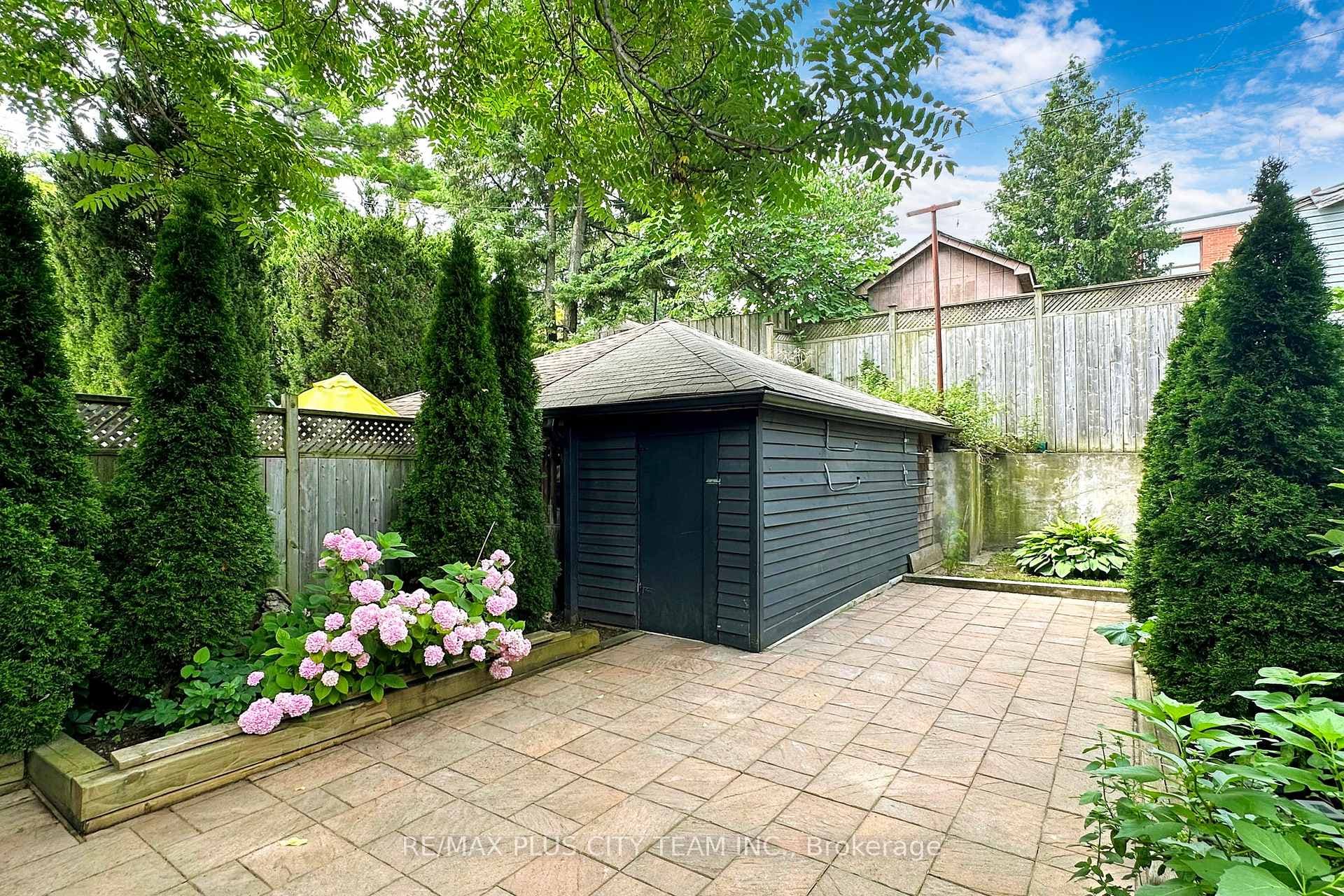 34 Roseneath Gardens photo 33