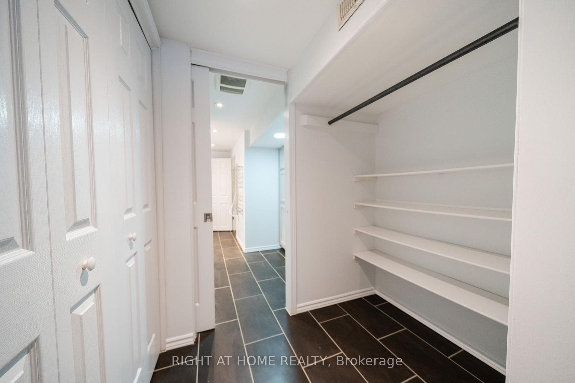 4451 Bennett Road photo 27