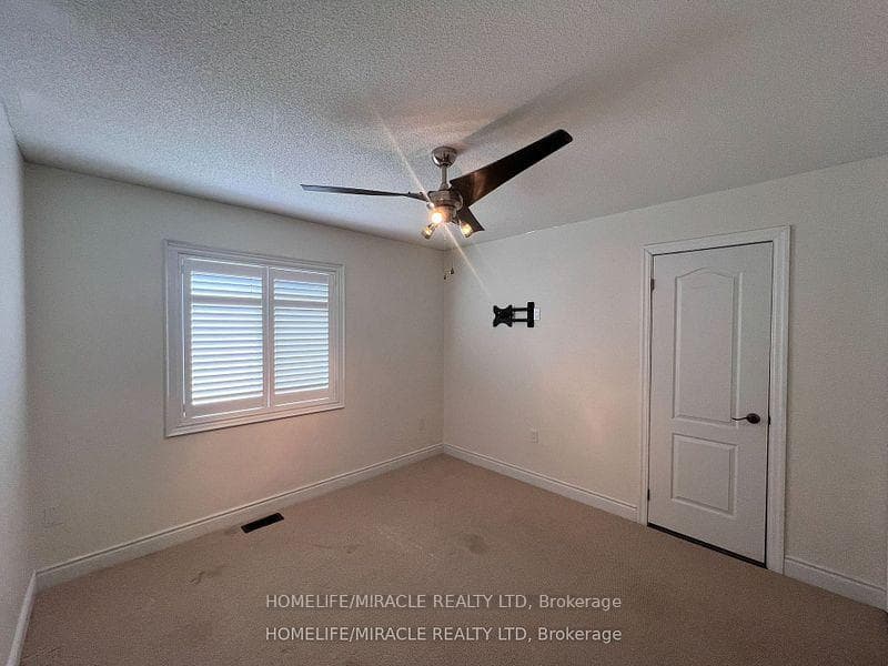 89 Latimer Avenue photo 25