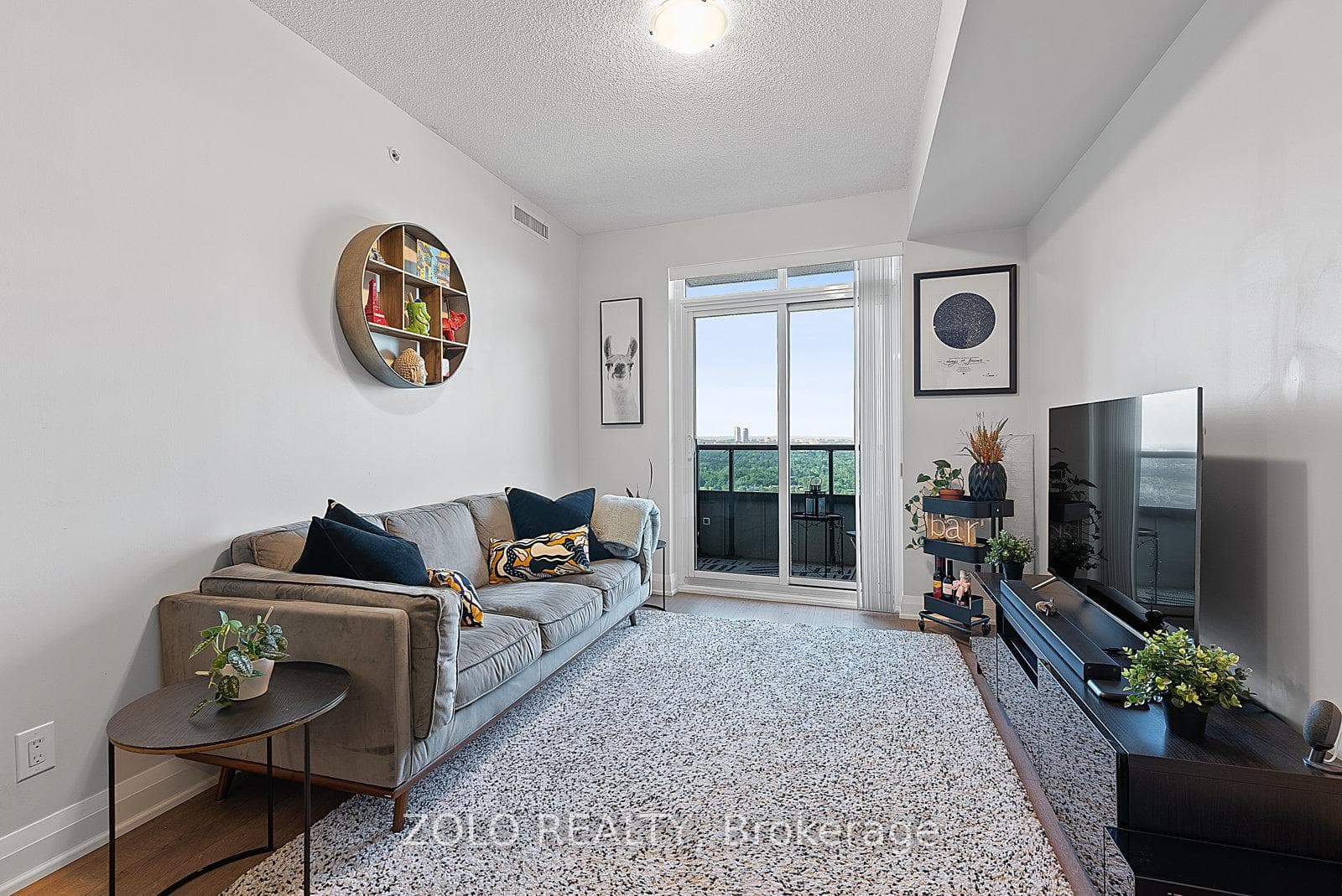 7171 Yonge Street Unit 1603 photo 18