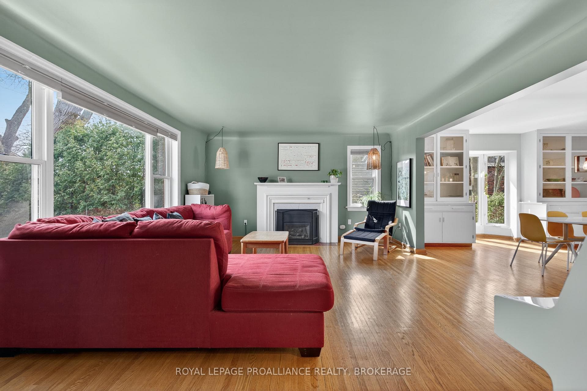 304 Willingdon Avenue photo 10