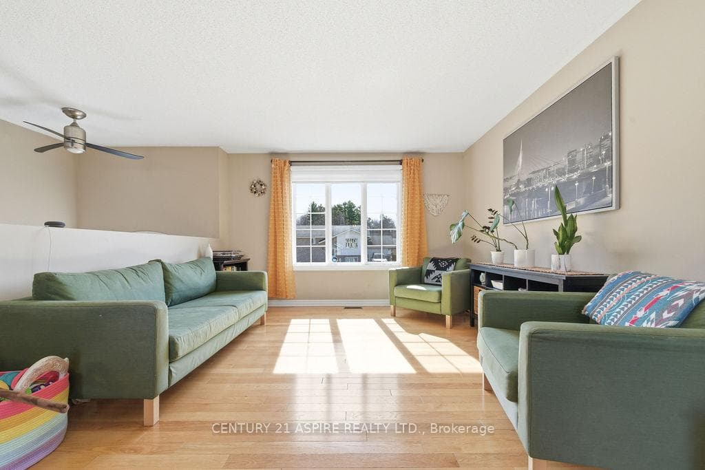 64 Spruce Street photo 12