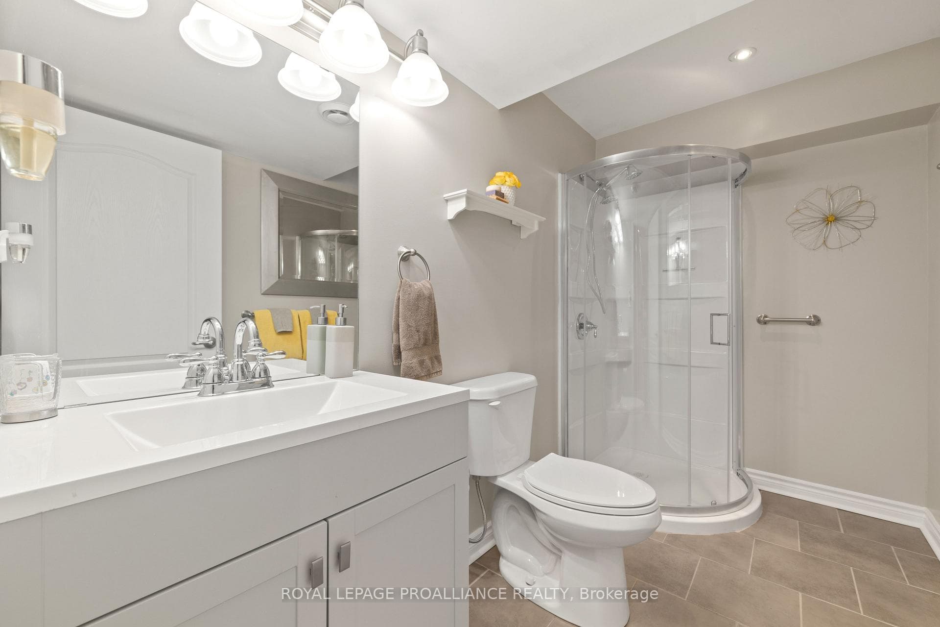 13 MOUNTAIN ASH Drive photo 25