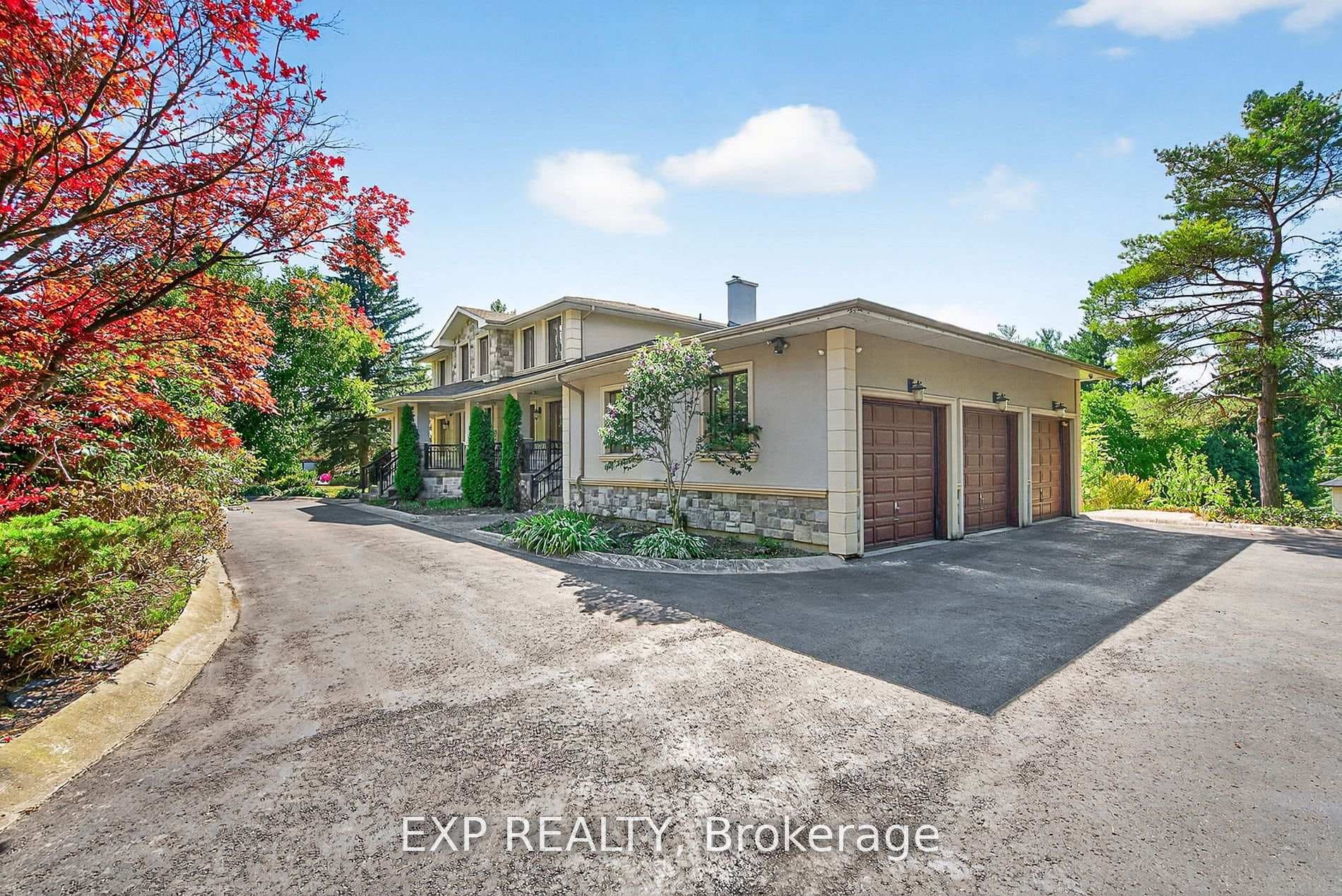 315 Stephanie Boulevard photo 2