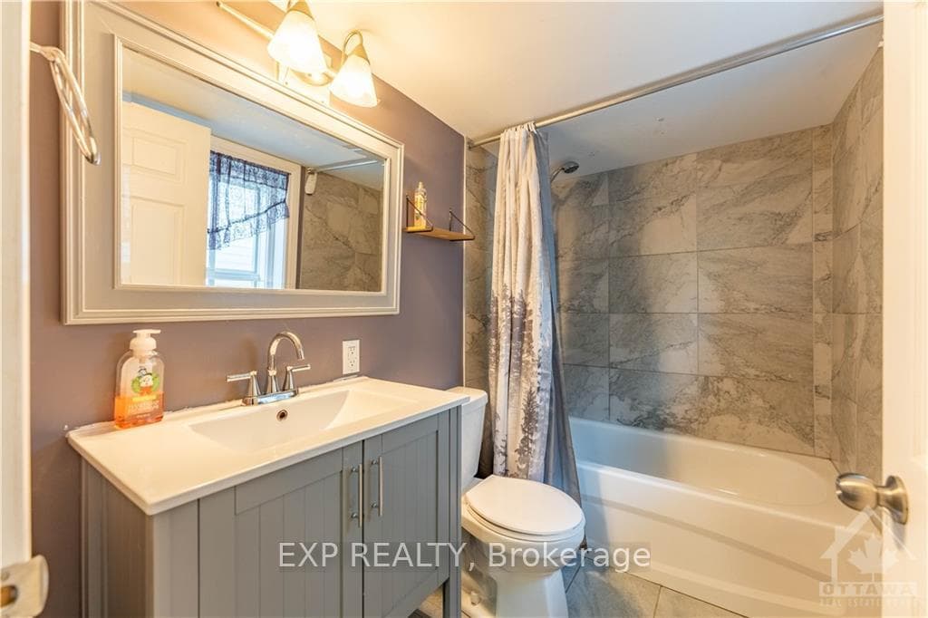 817 POWERS Street photo 15