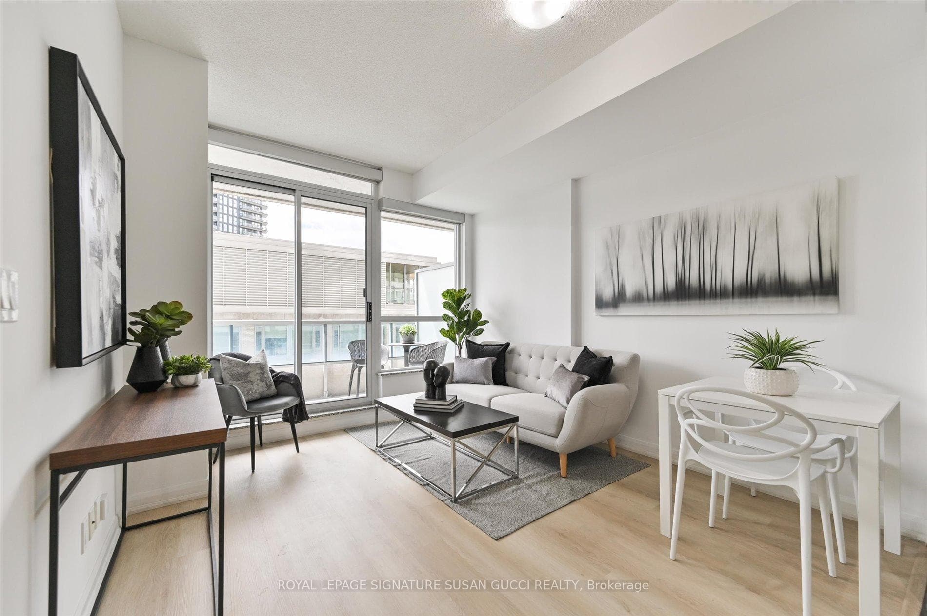 500 Sherbourne Street Unit 1005 photo 8