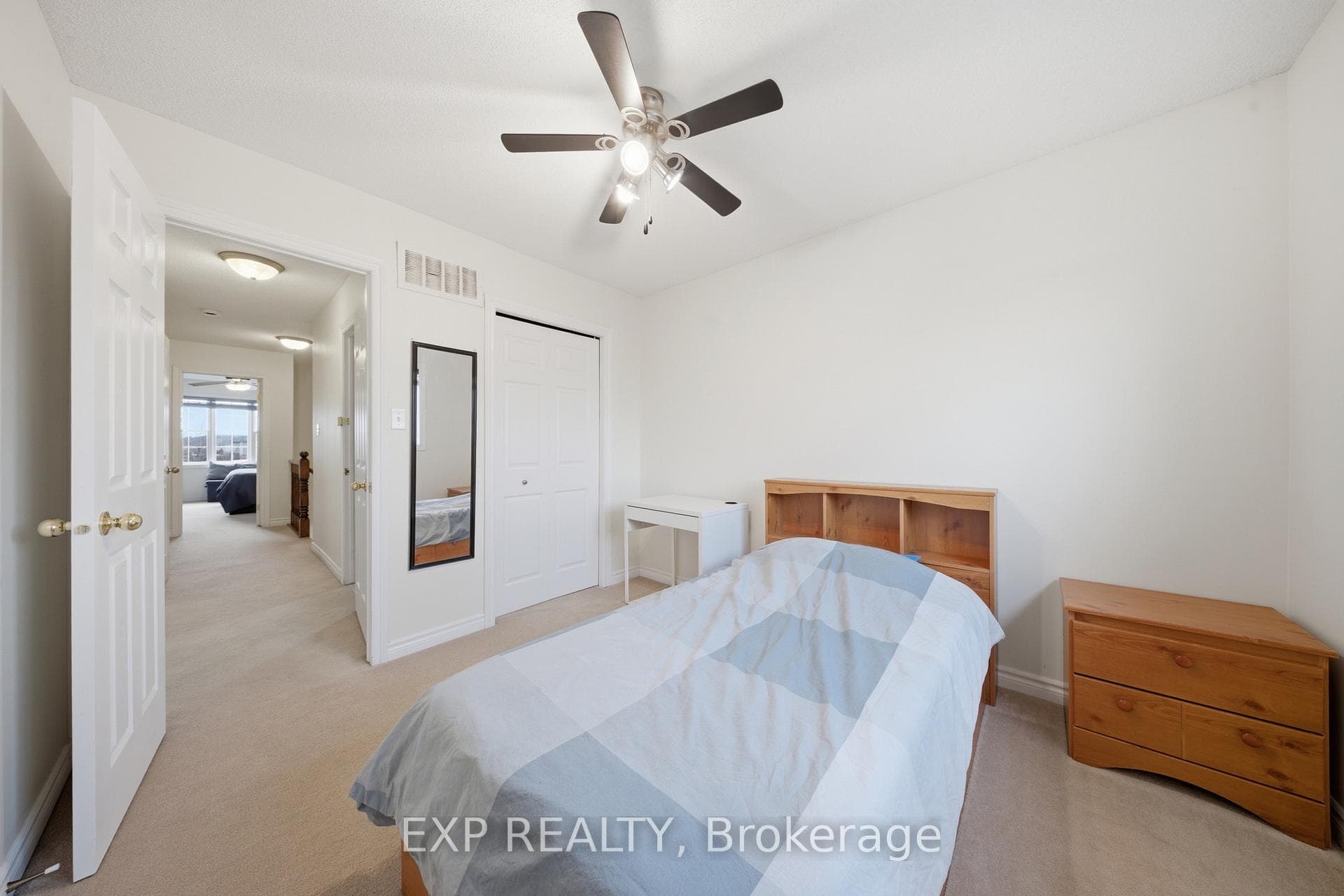35 Thames Way photo 27