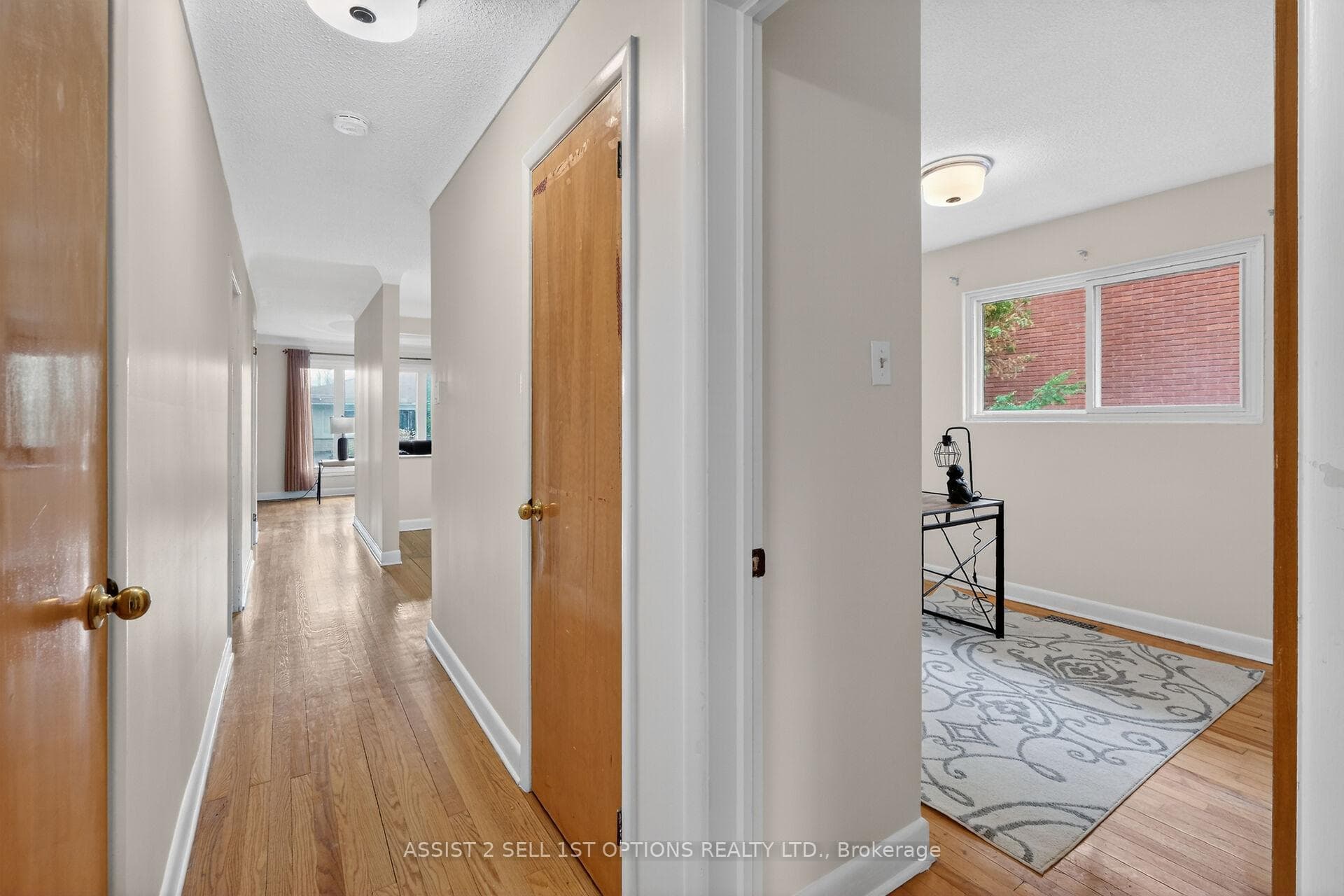 874 Riddell Avenue photo 15
