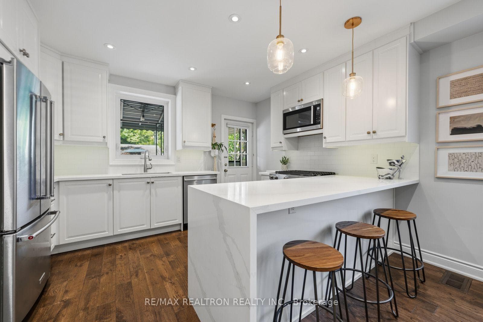 4 Normanna Avenue photo 9
