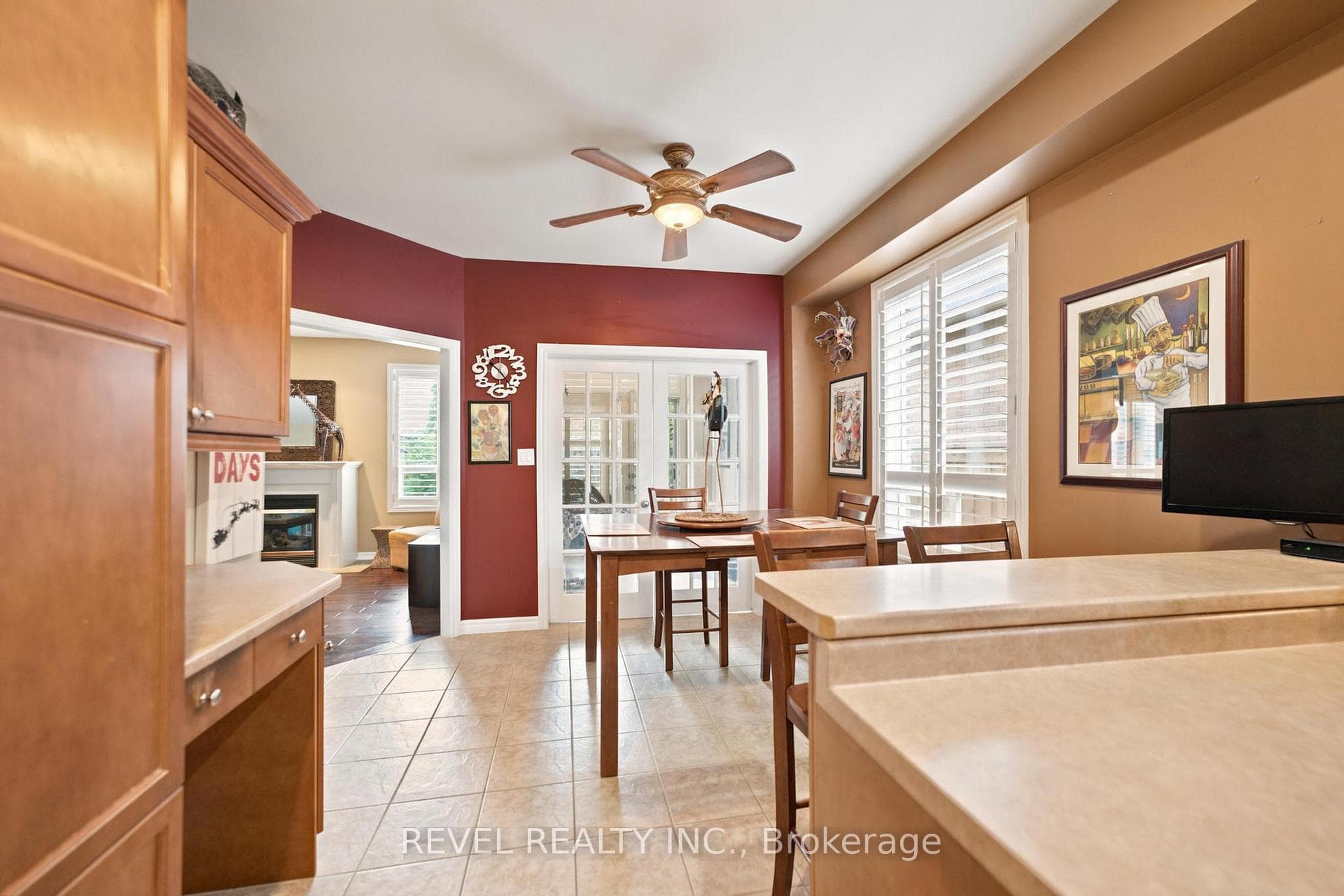 207 Valridge Drive photo 11