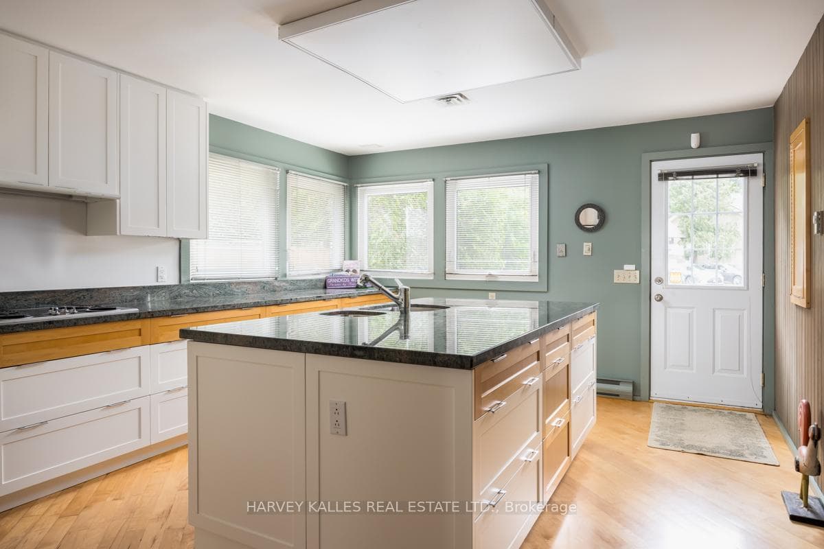 602 Cedarvale Drive photo 12
