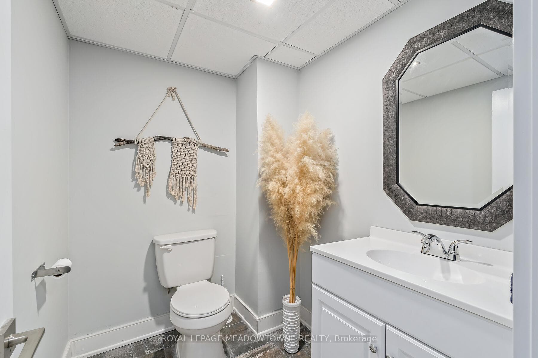 21 Whitehorn Lane photo 37