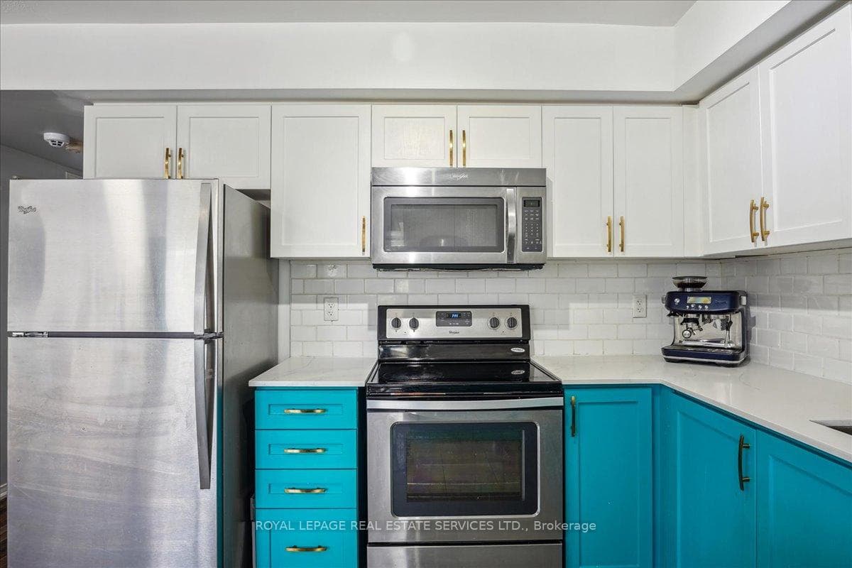 2480 Post Road Unit 38 photo 9