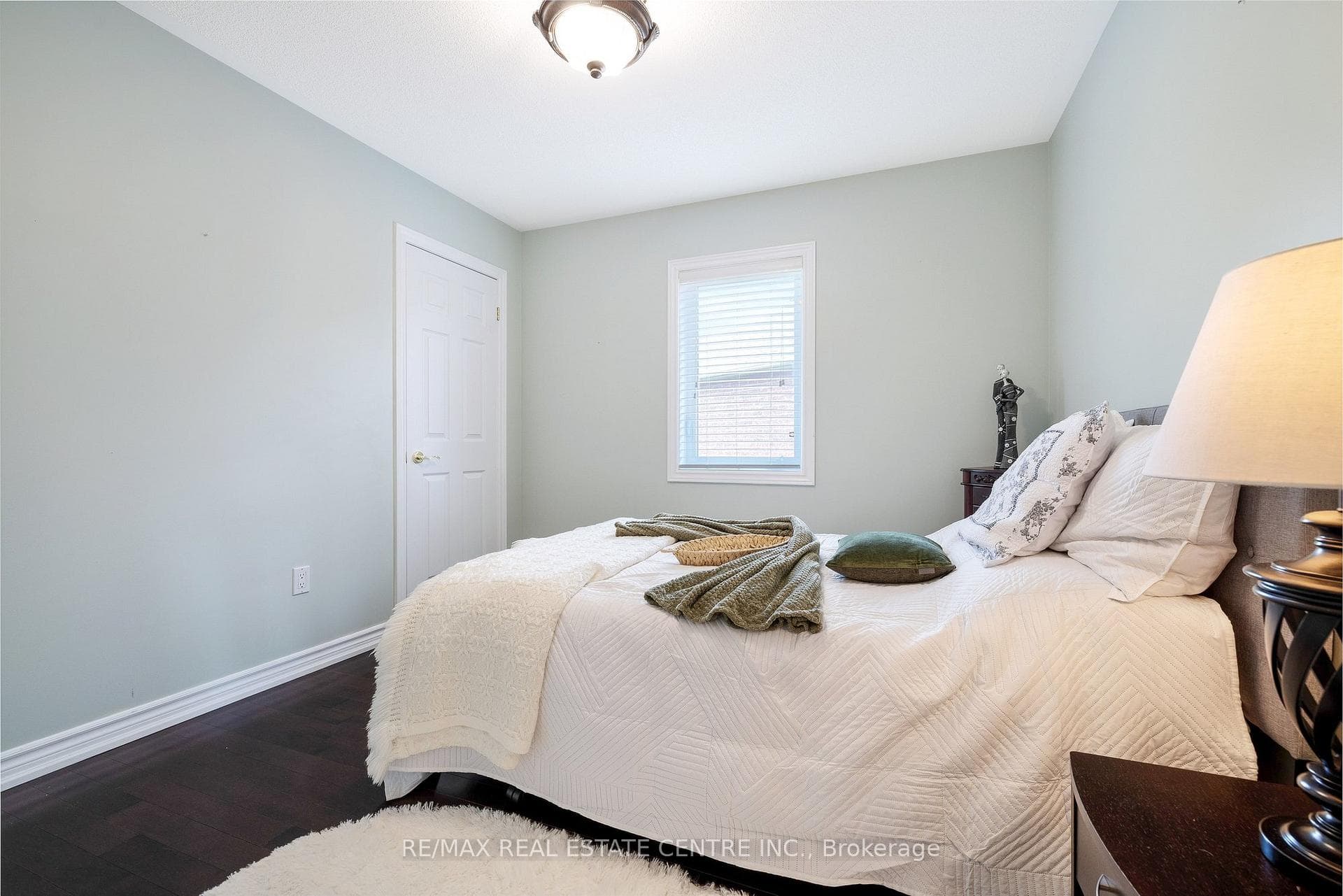 241 Duff Crescent photo 26
