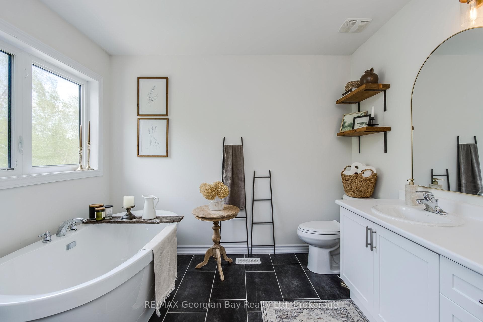 215 Roy Drive photo 23