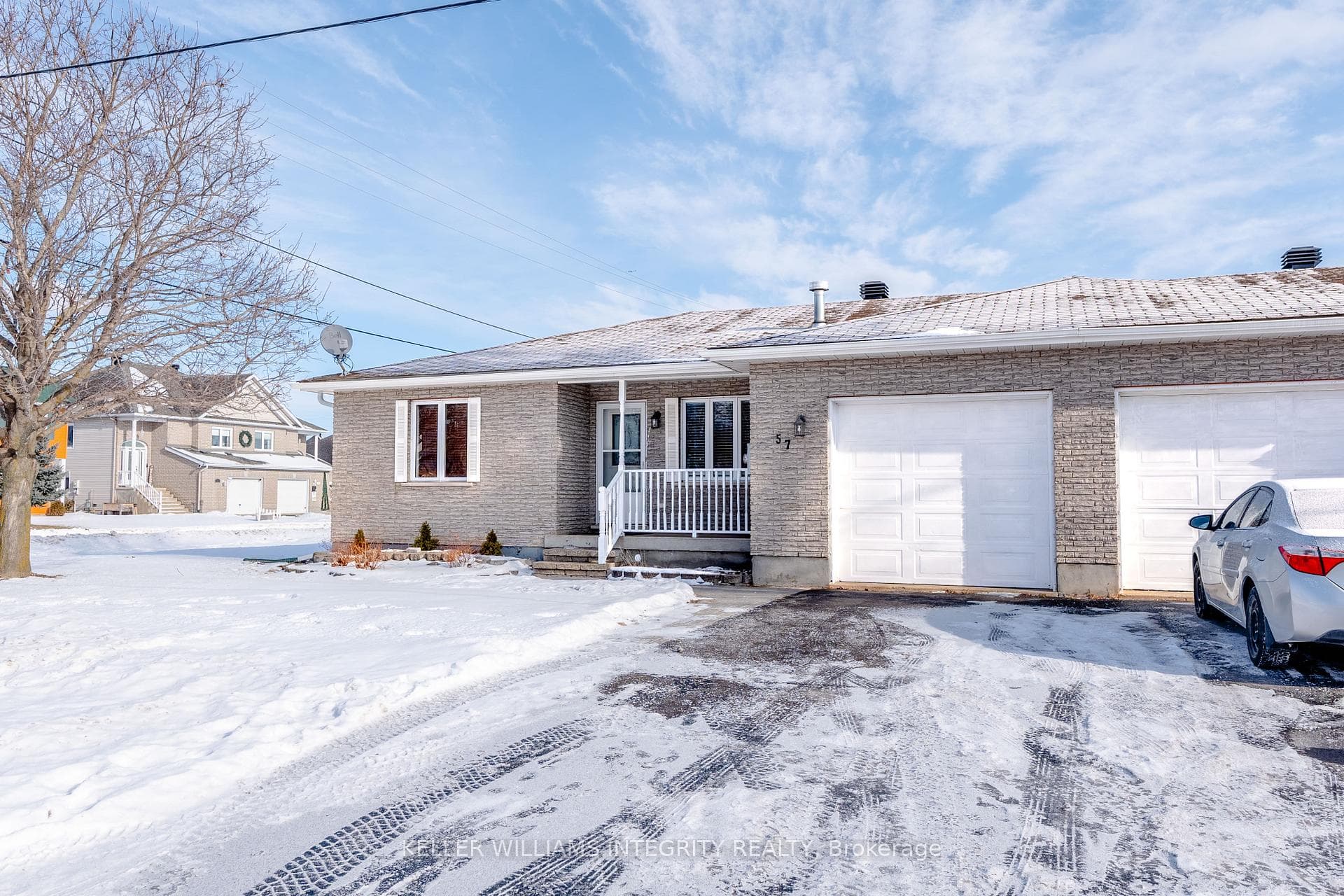 57 Sandfield Avenue photo 3