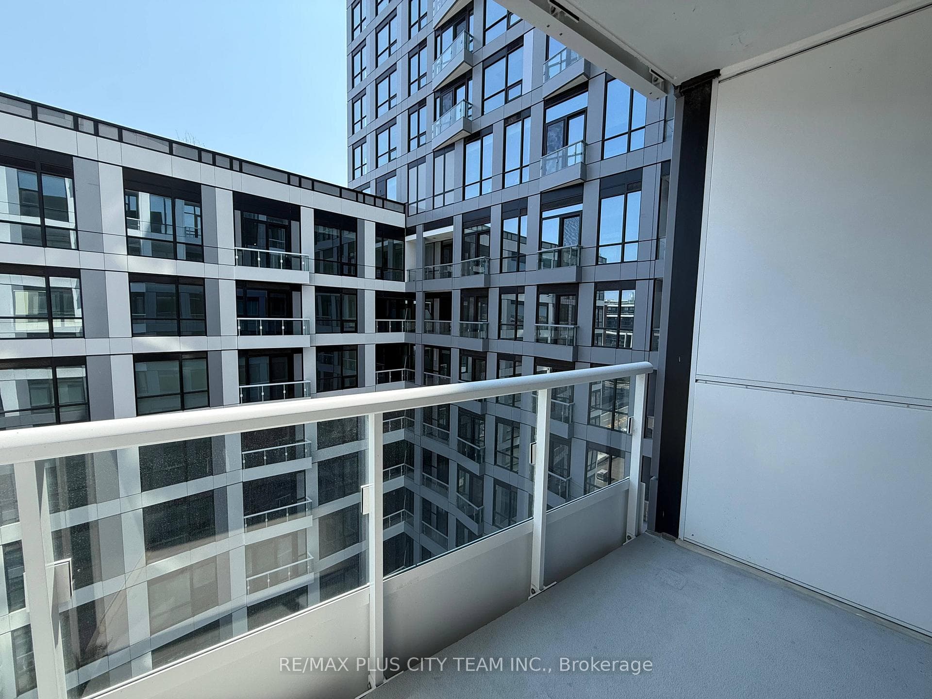 15 Richardson Street Unit 1007 photo 15