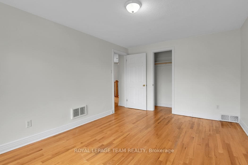 1104 Apolydor Avenue photo 22