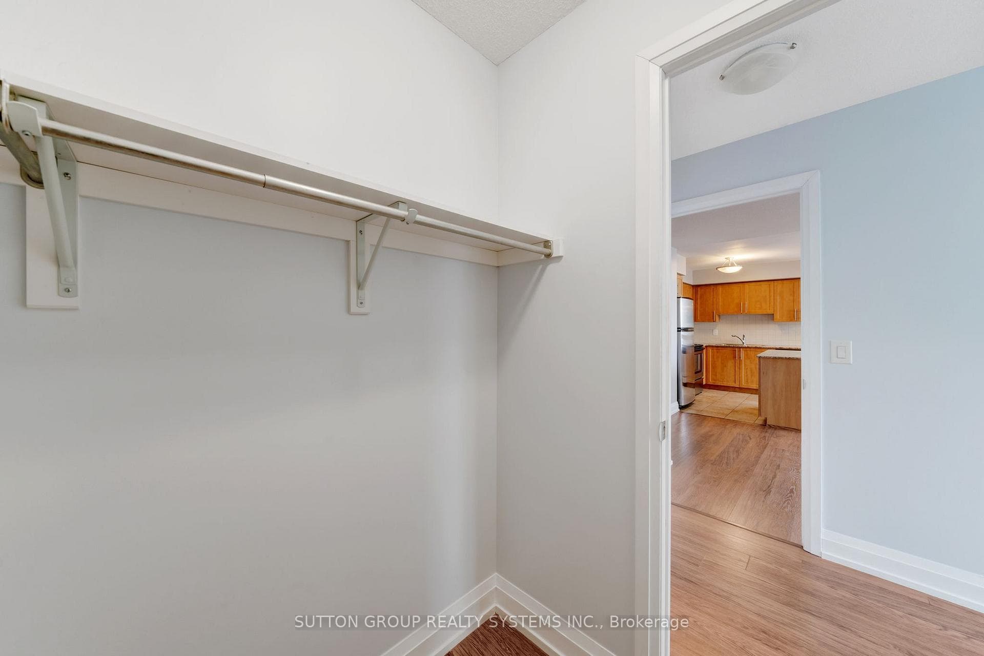 1070 Sheppard Avenue Unit 1215 photo 11