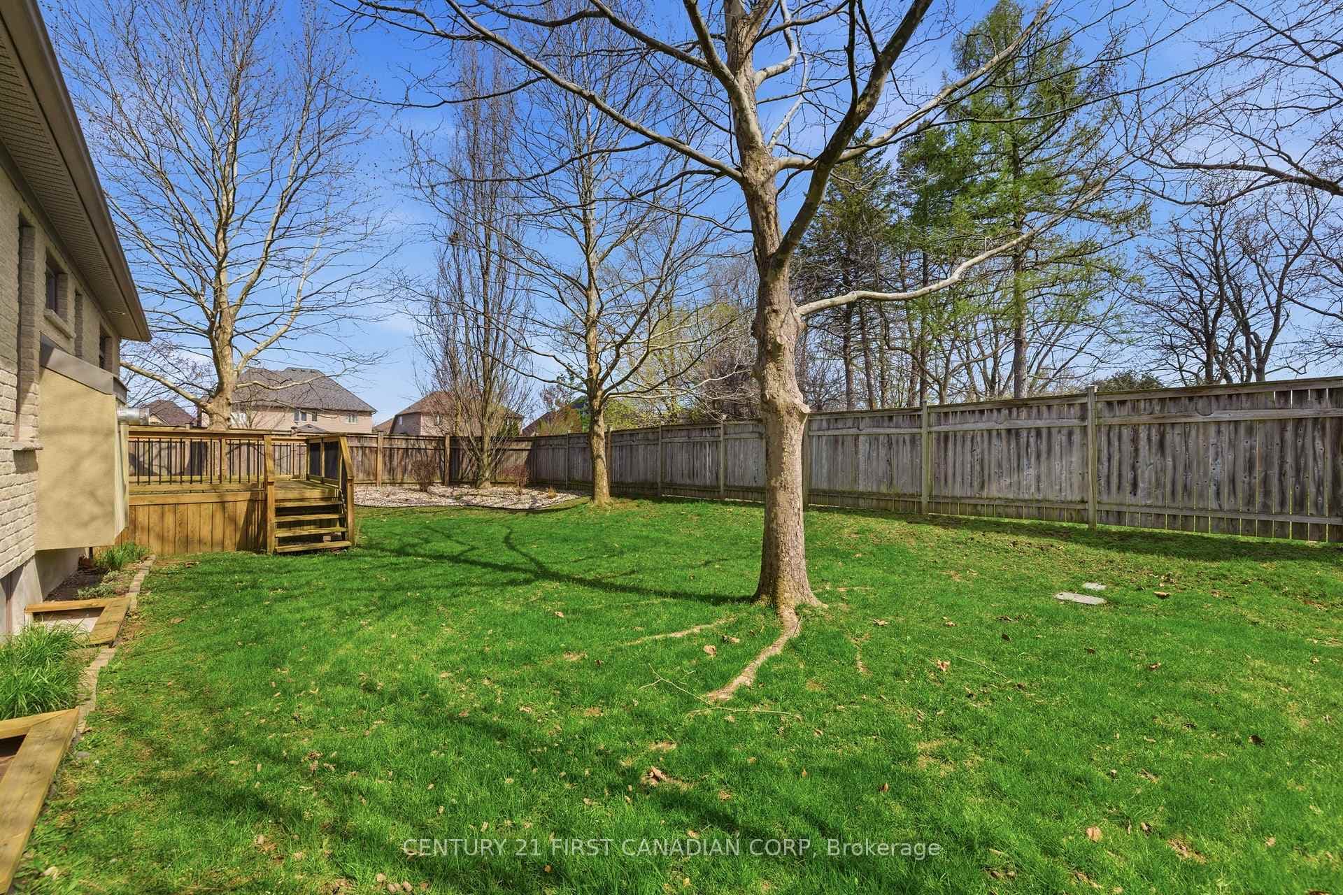 181 Skyline Avenue Unit 9 photo 37