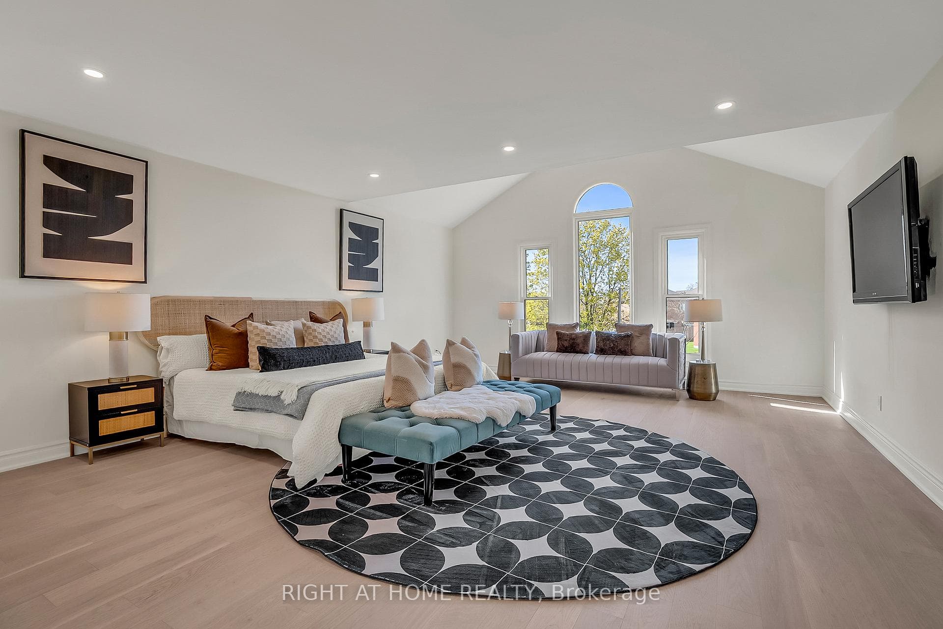 71 Ventura Way photo 20