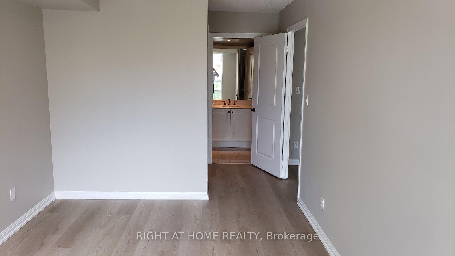 900 Mount Pleasant Road Unit 327 photo 16