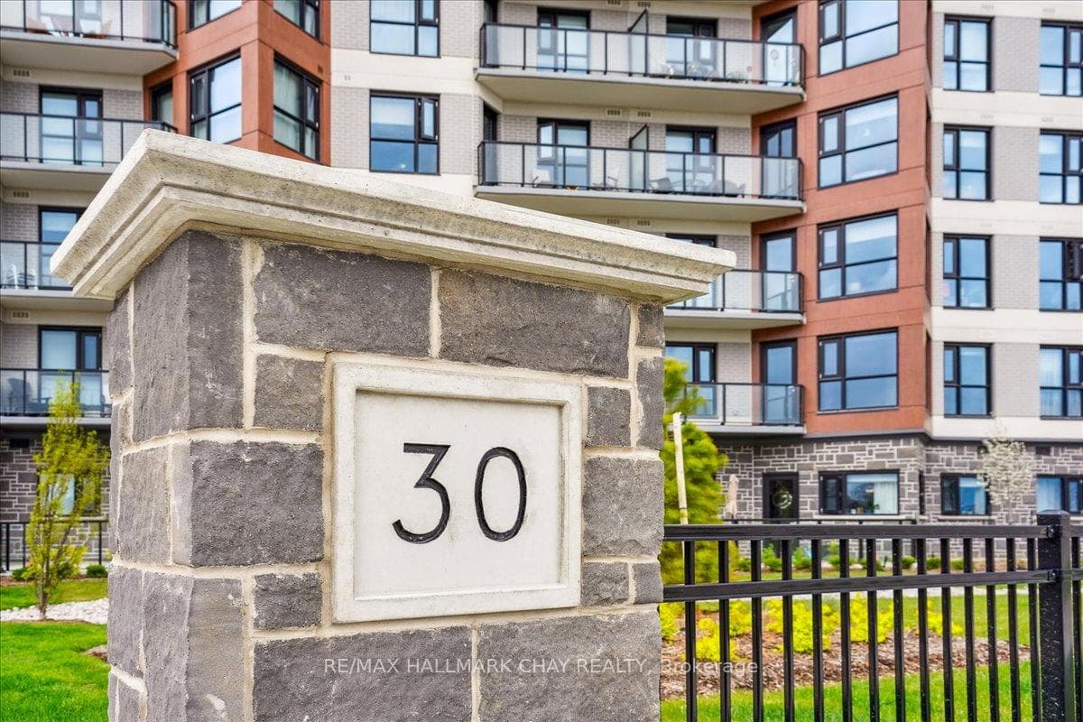 30 Hanmer Street Unit 311 photo 2