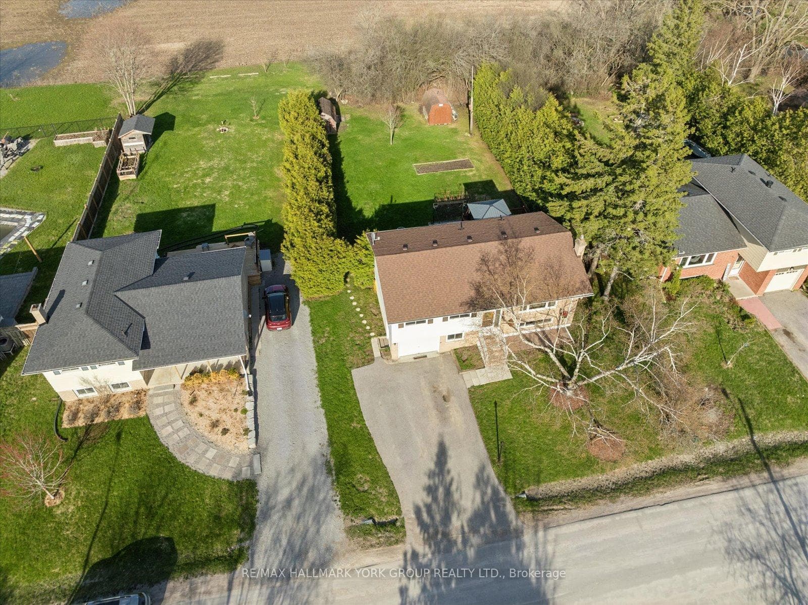 61 Adelaide Street photo 45