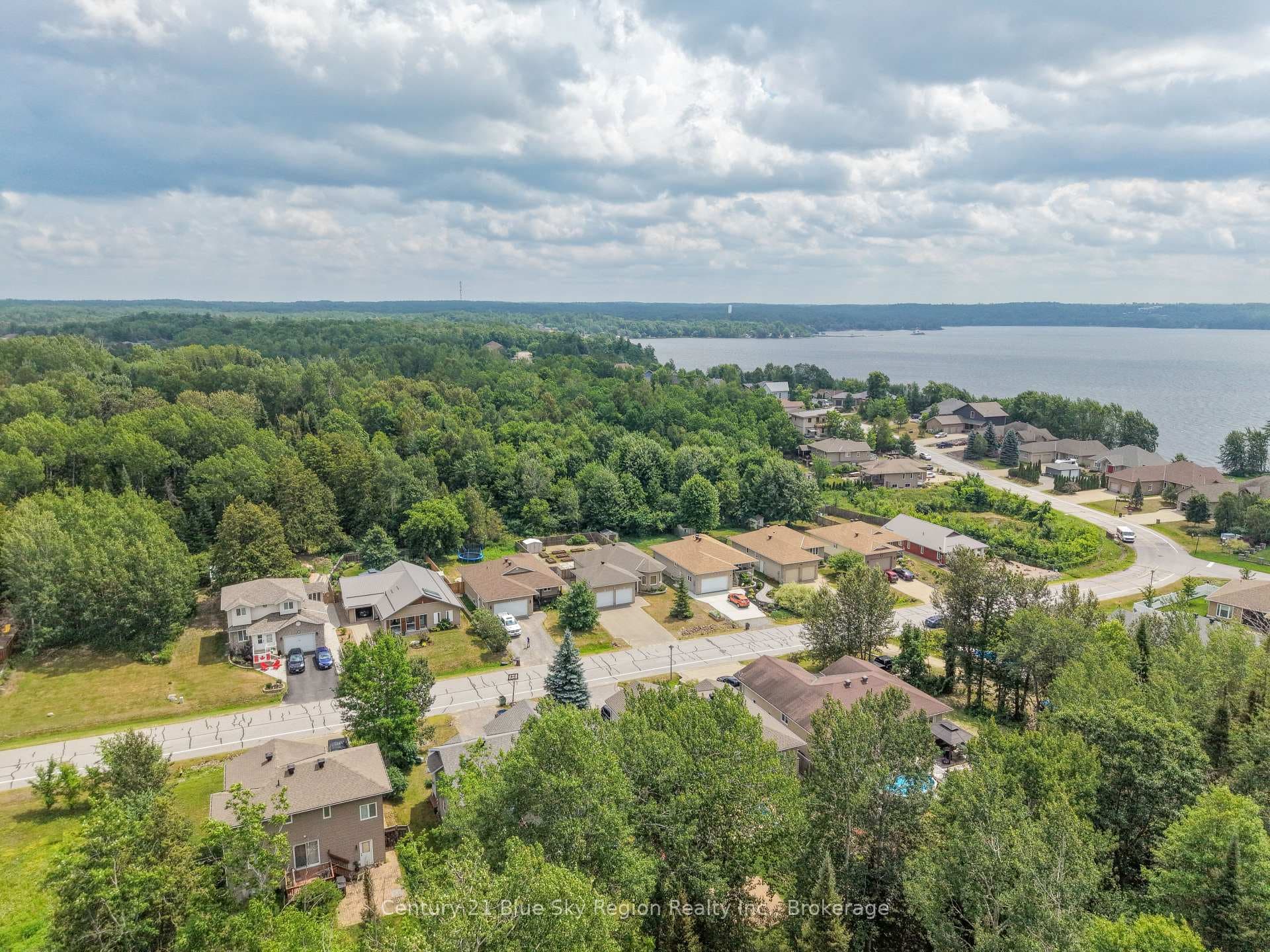 304 Osprey Crescent photo 36