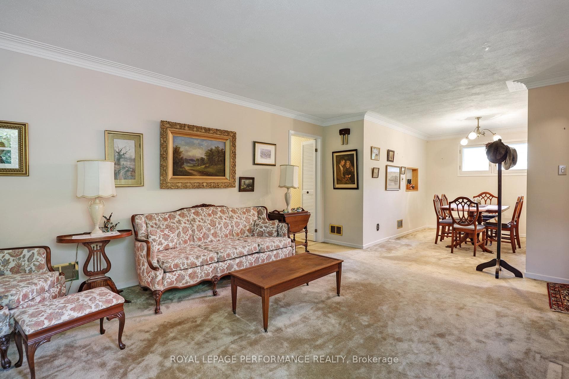 2061 Fairbanks Avenue photo 8