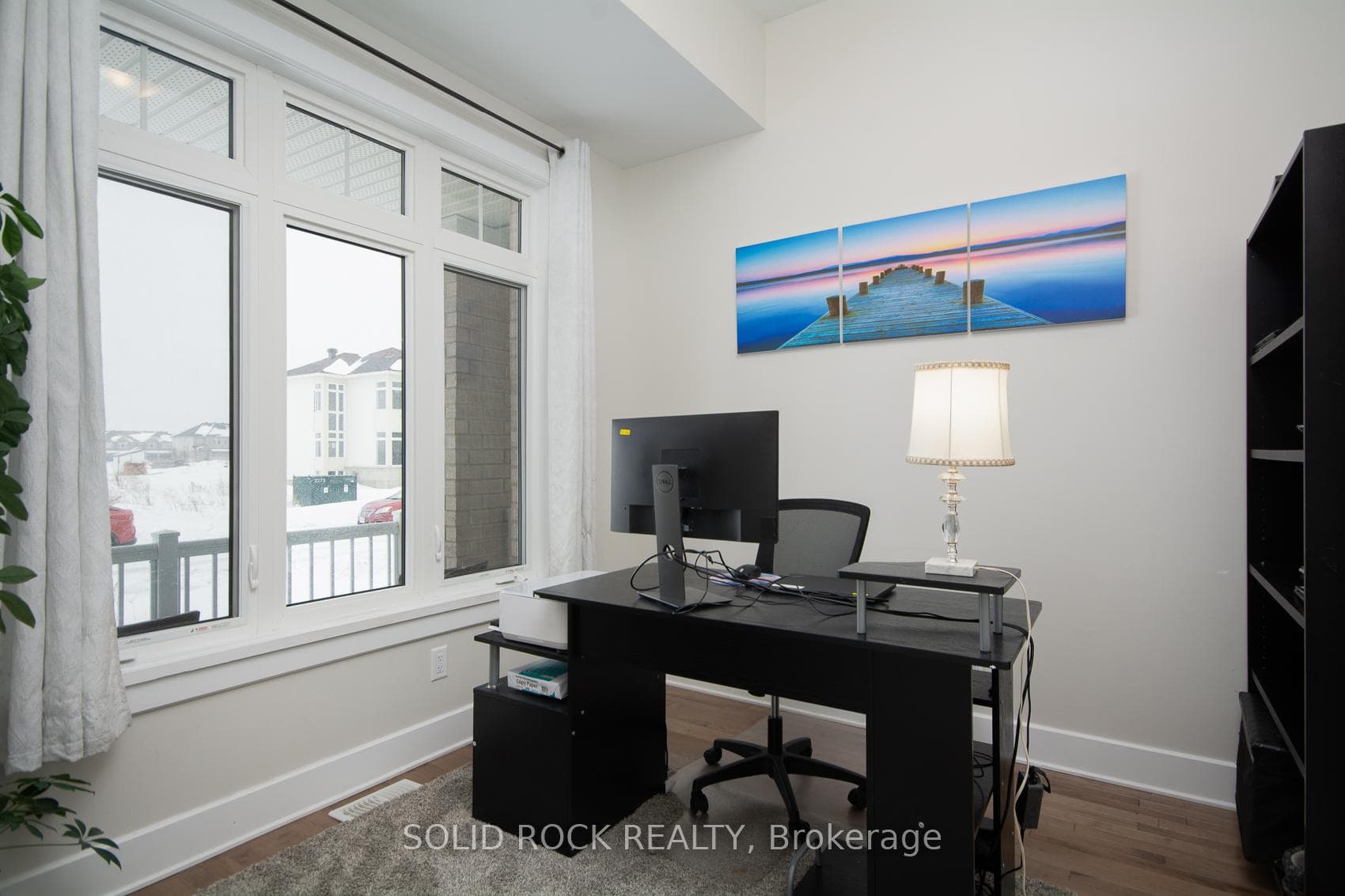 99 Robertson Lane photo 5