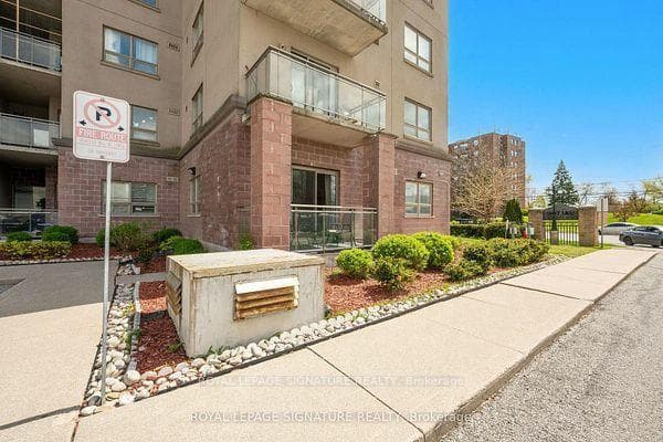 7405 Goreway Drive Unit 104 photo 16