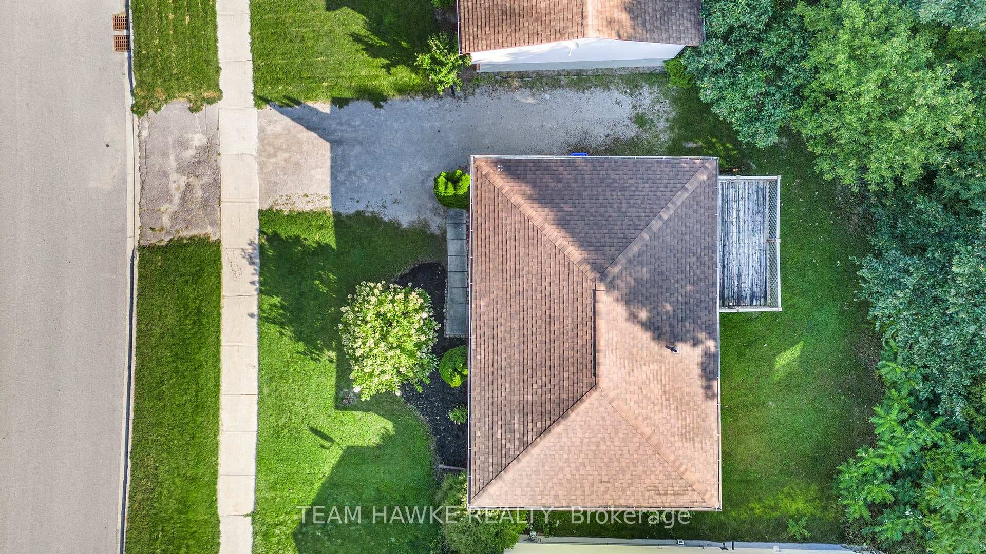 818 Birchwood Drive photo 31