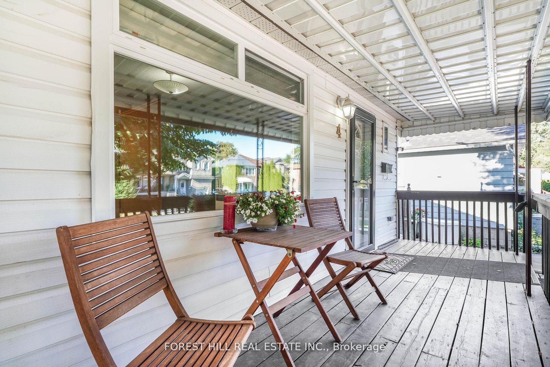 4 Willingdon Avenue photo 2