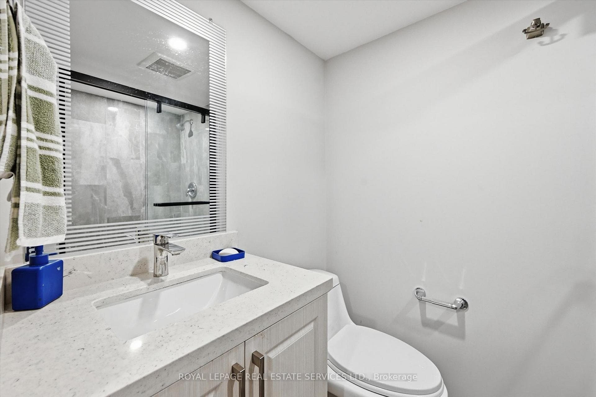 Spa-Inspired Three-Piece Bathroom
