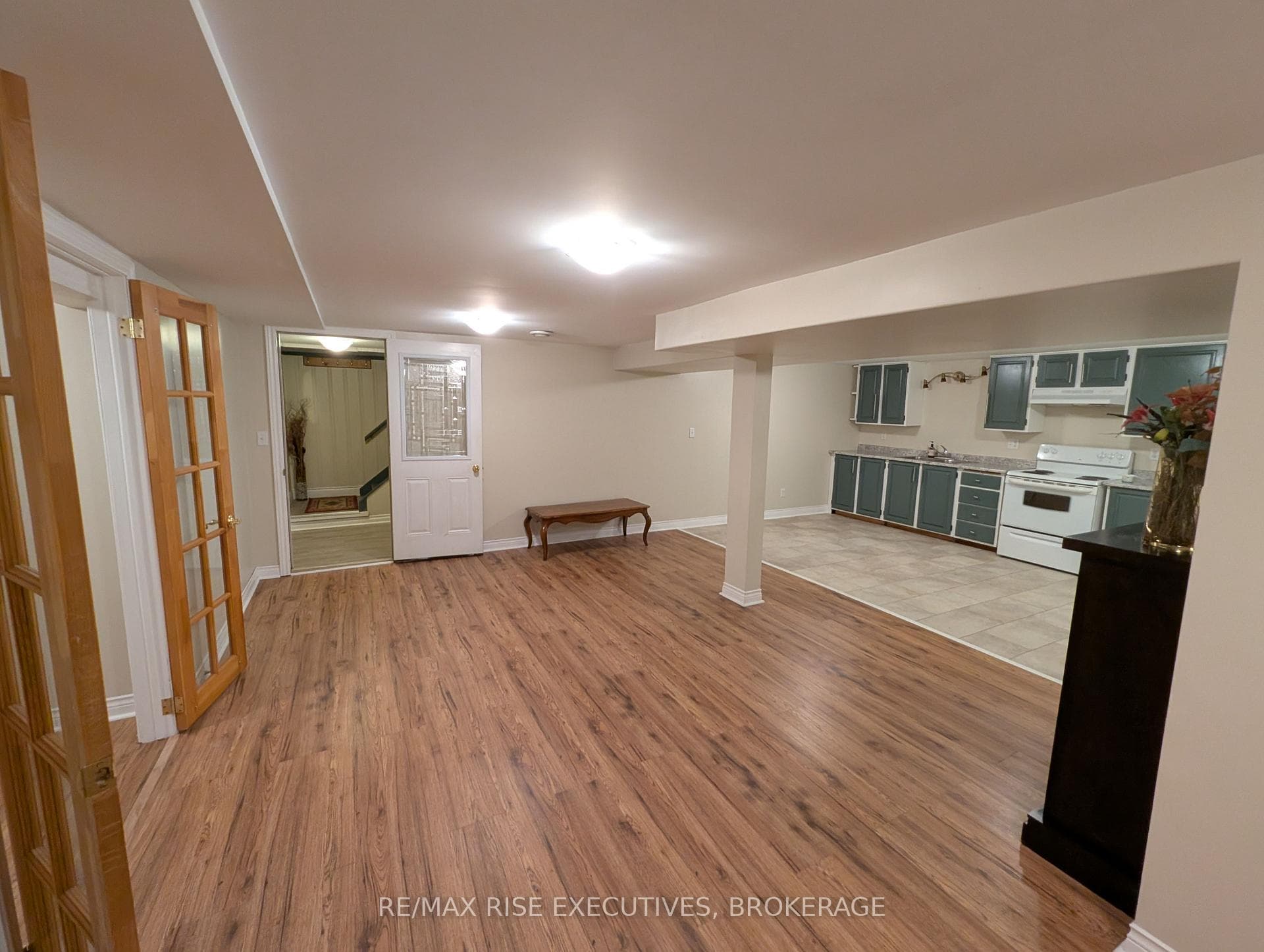 2405 Rideau Ferry Road photo 30