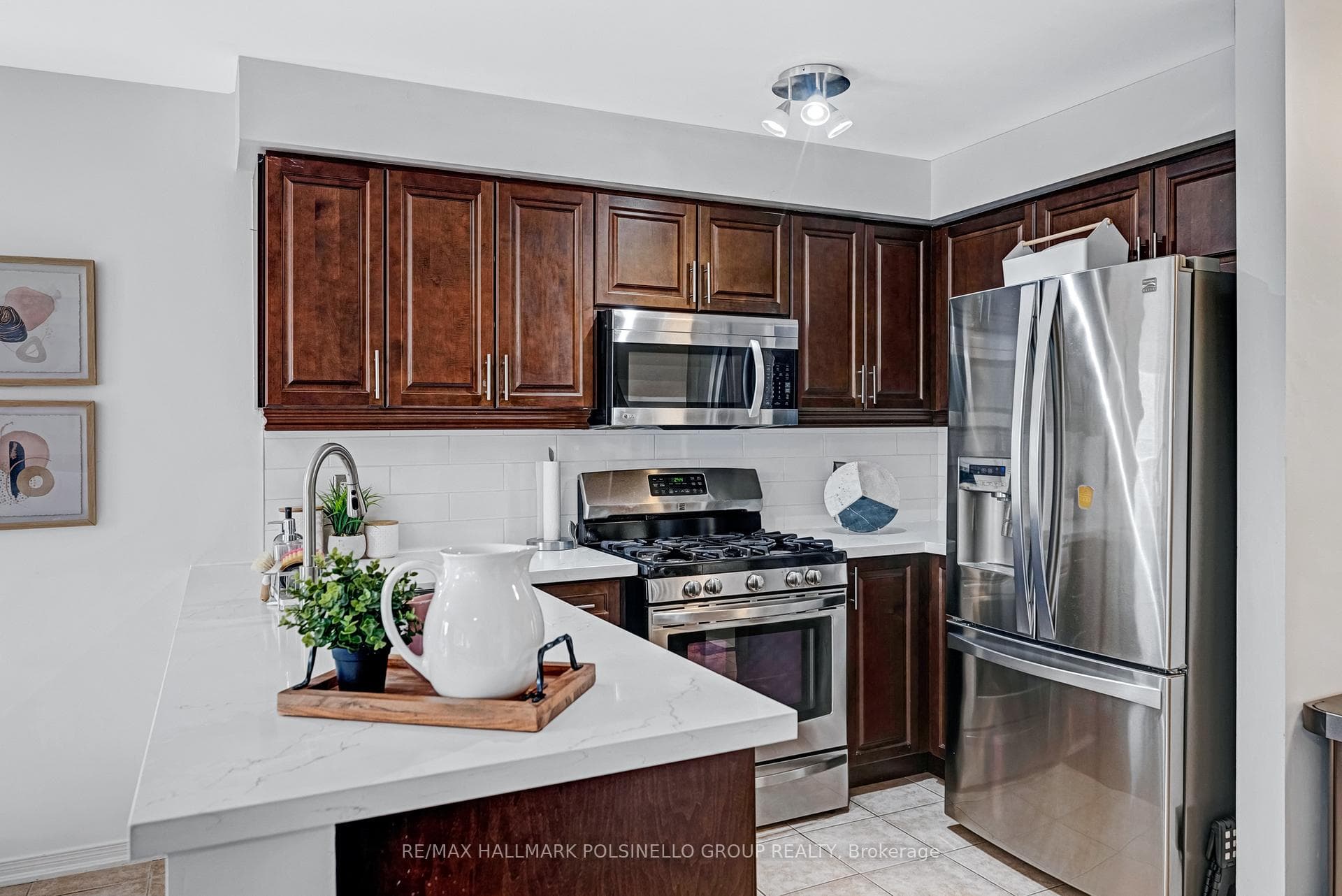 8 Lindser Gate photo 10