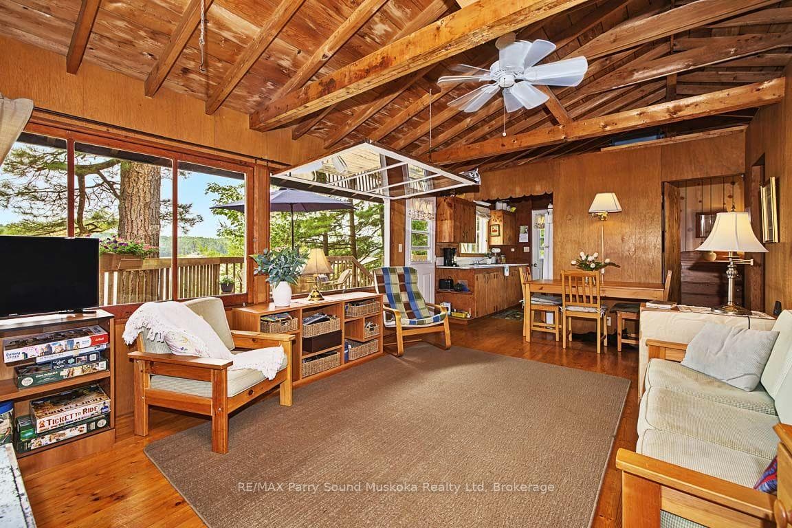 Open concept living/dining; vaulted ceilings