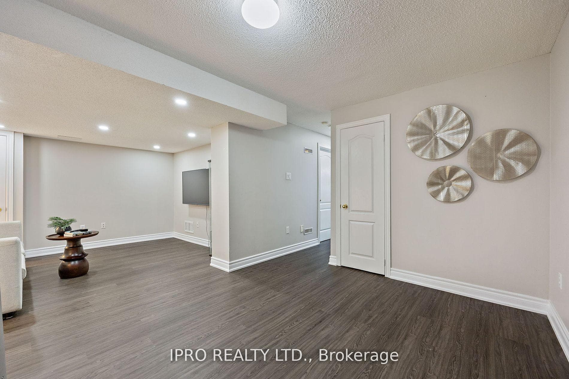 5658 Glen Erin Drive Unit 26 photo 22