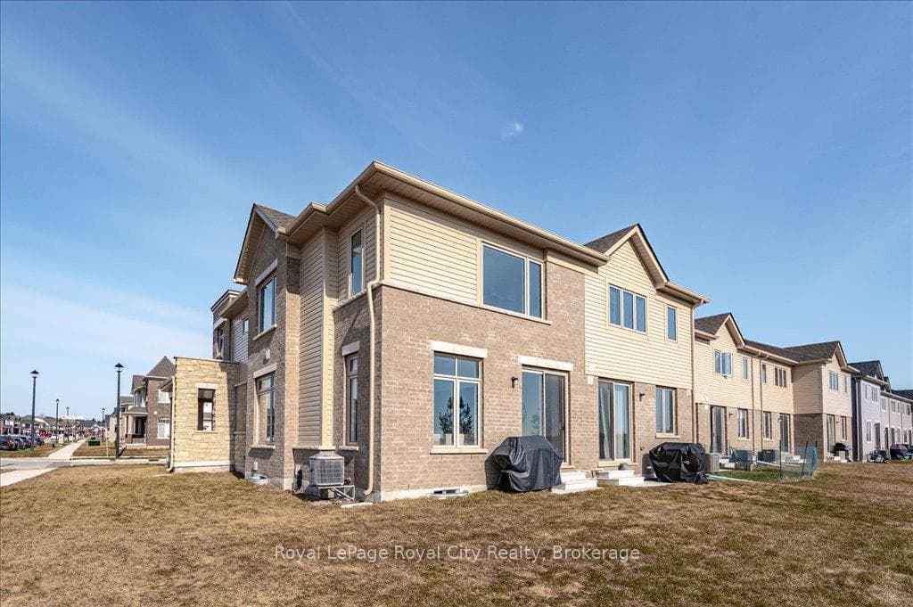 136 Edminston Drive photo 38