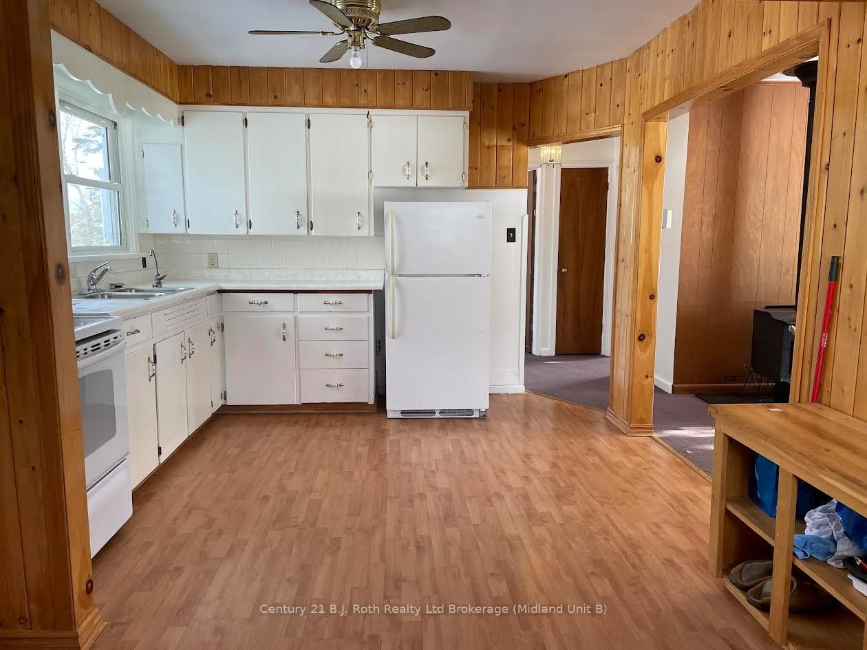 9 MOUNTAIN Avenue photo 5