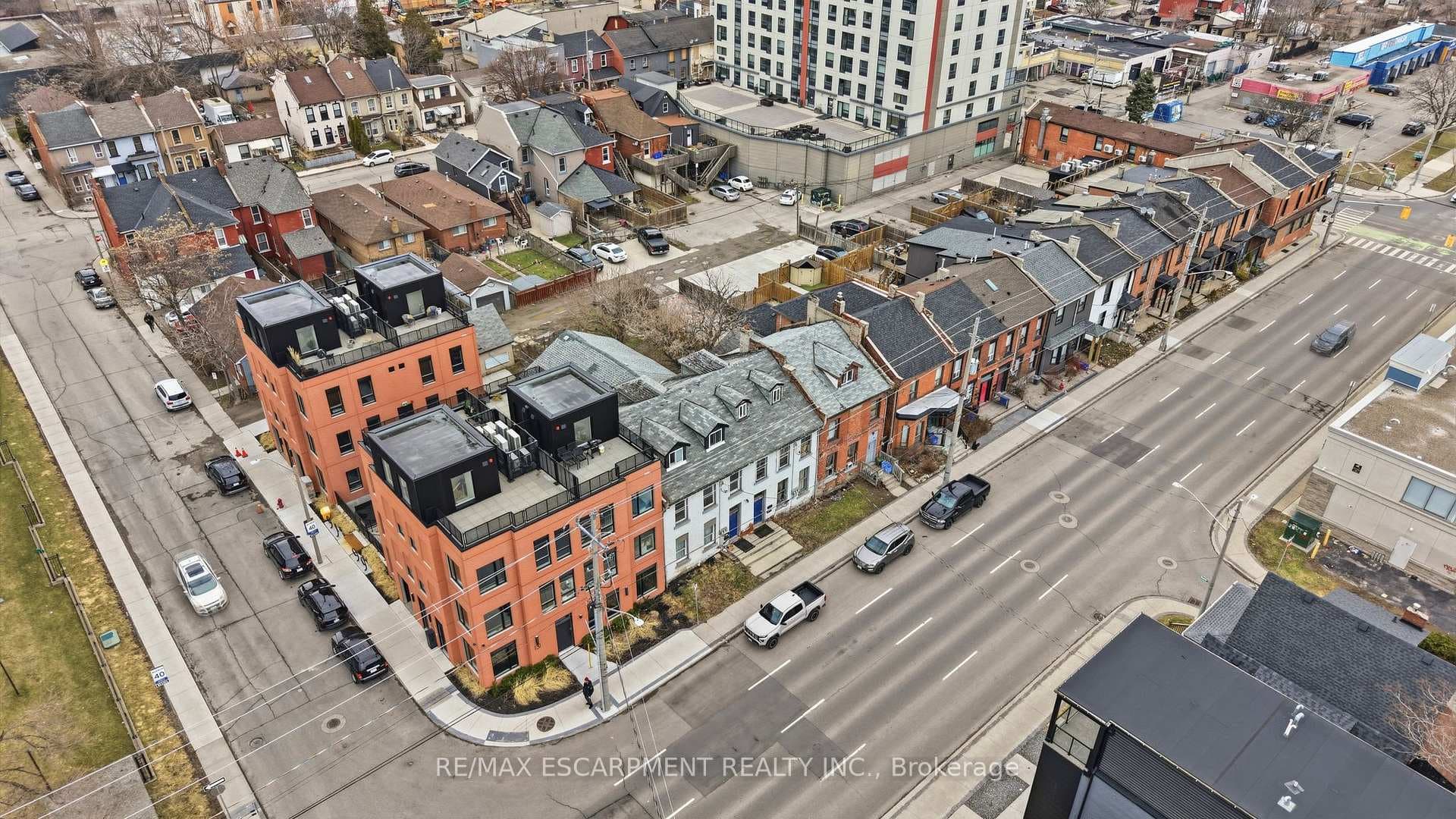 133-135 Wellington Street photo 14
