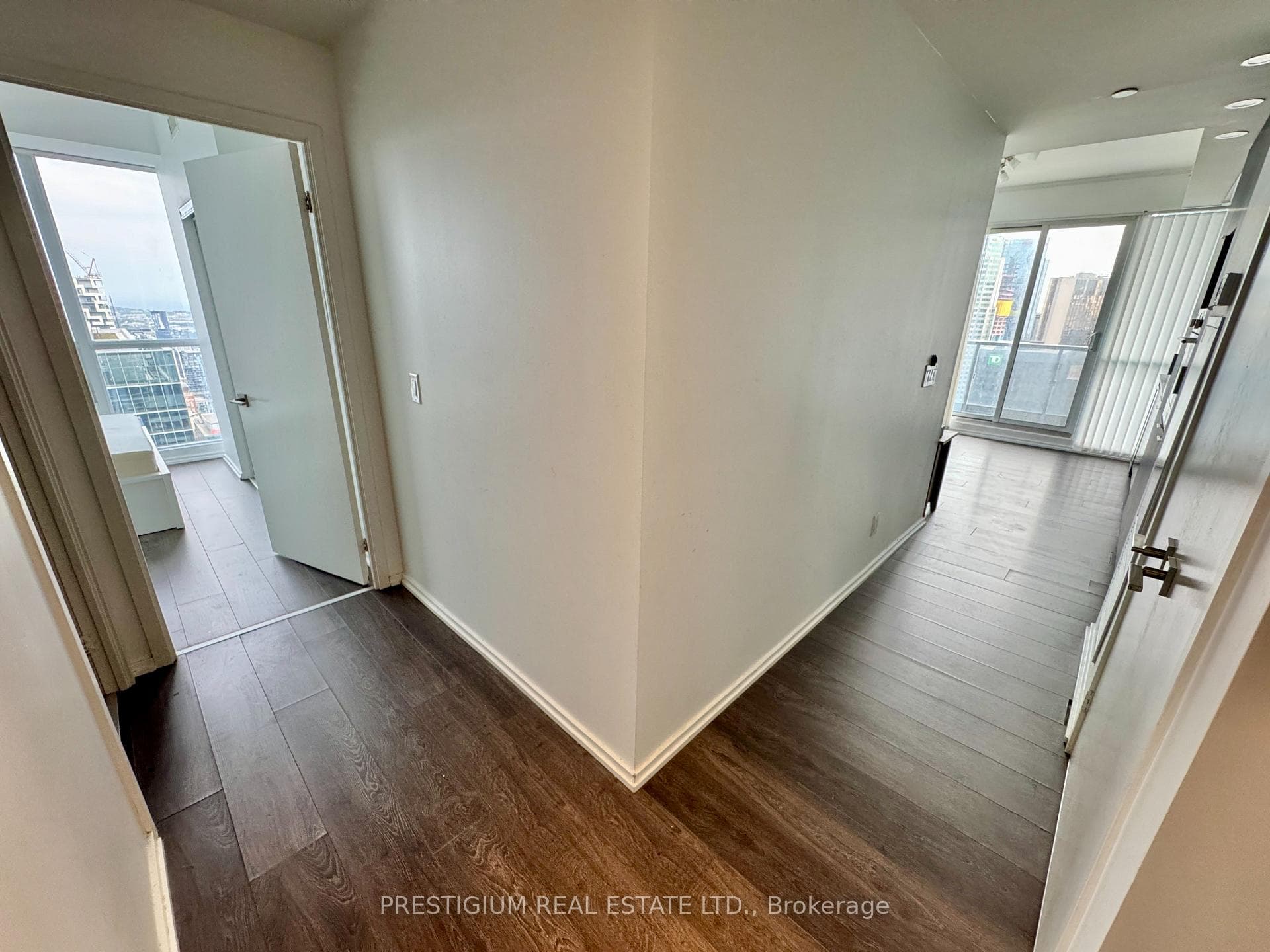 70 Temperance Street Unit 4906 photo 10