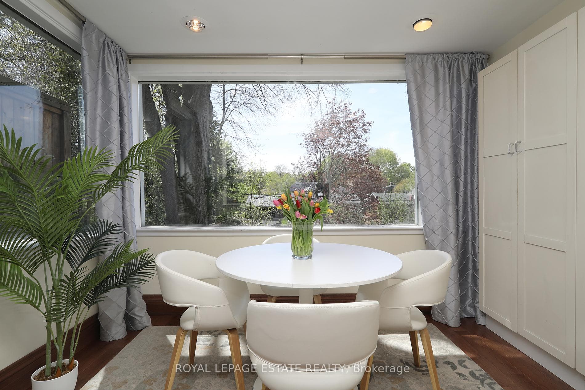 216 Waverley Road photo 13