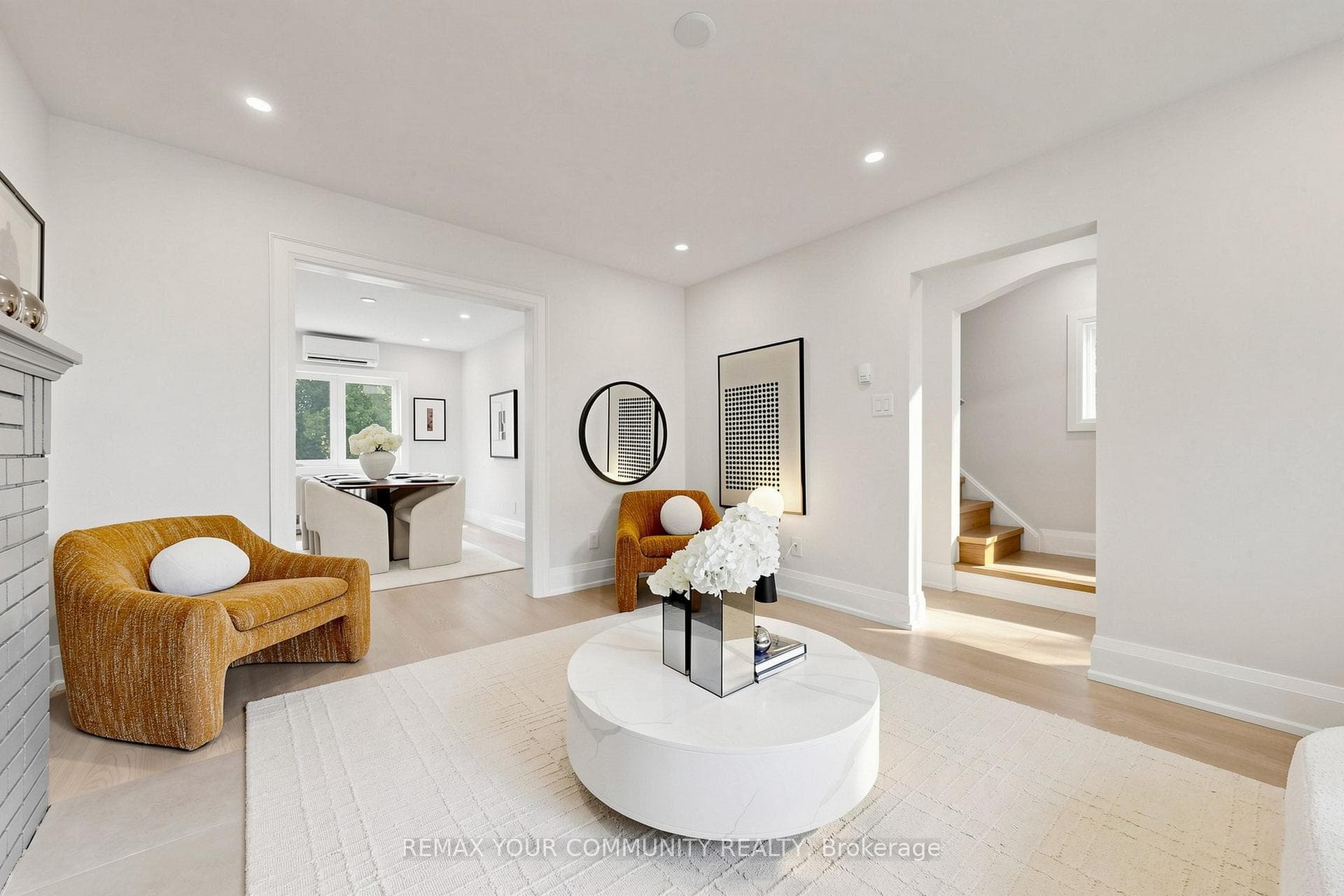 351 Fairlawn Avenue photo 4