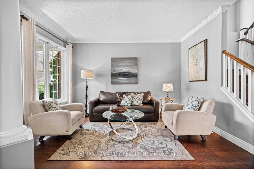 731 HOLLY VIEW Place photo 11