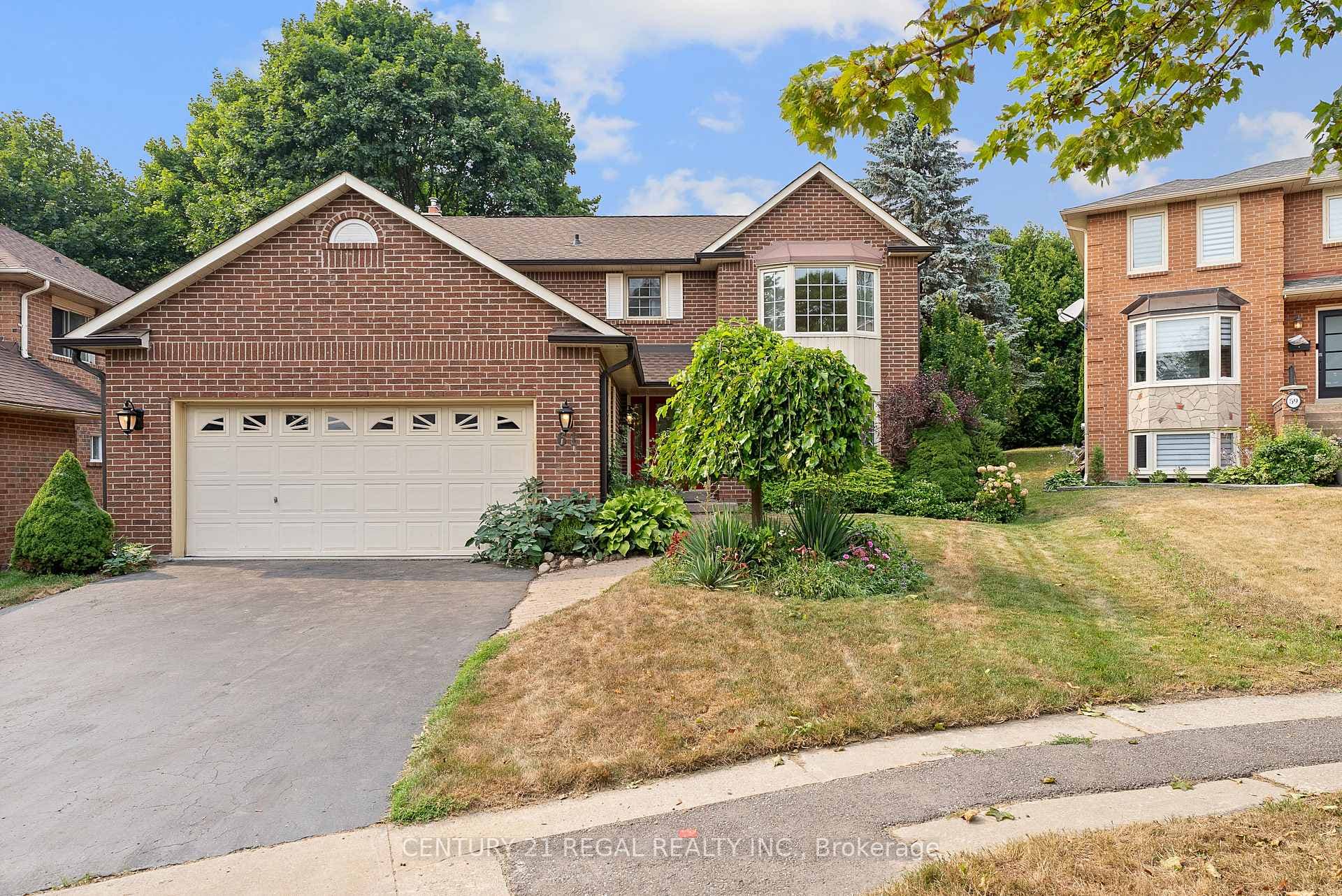 61 Broadbridge Drive photo 2